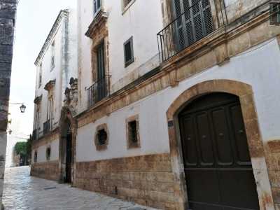 Conversano, la storia degli Accolti Gil